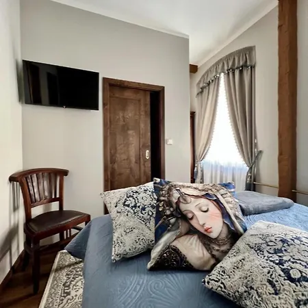 Golden Age Hotel 3*