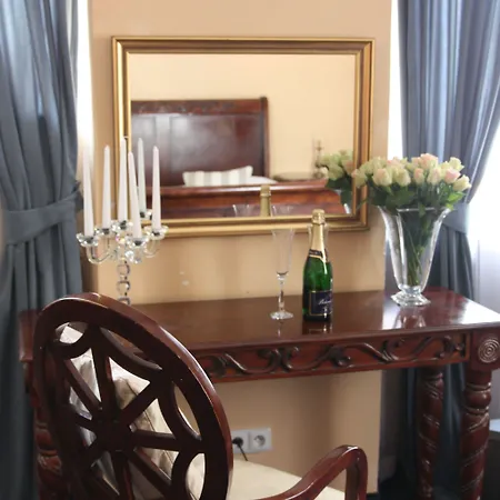 Golden Age Hotel 3*