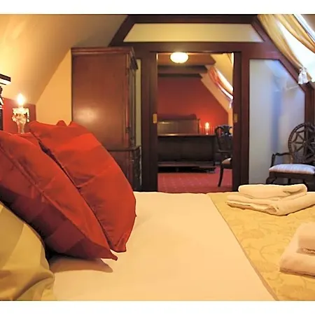 Hotel Golden Age 3*
