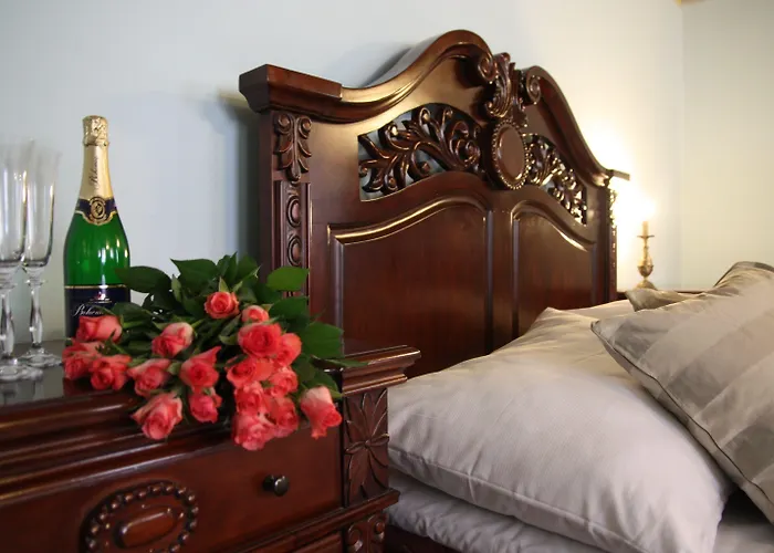 Golden Age Hotel 3*