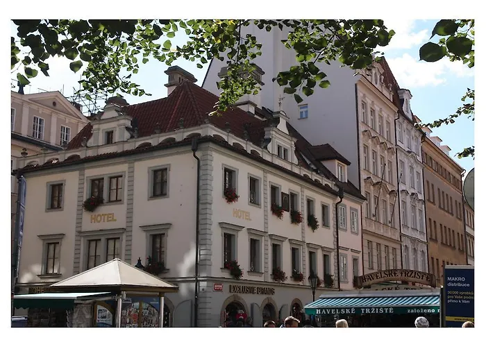 Golden Age Hotel