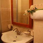 غولدن إيدج 3* براغ