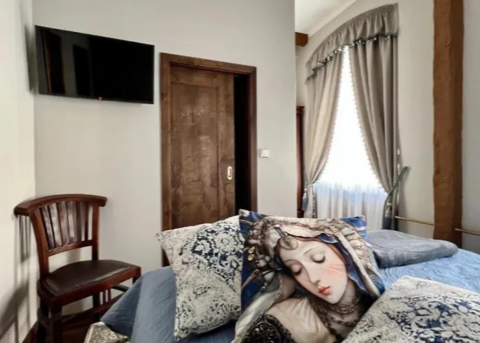Golden Age Hotel 3*